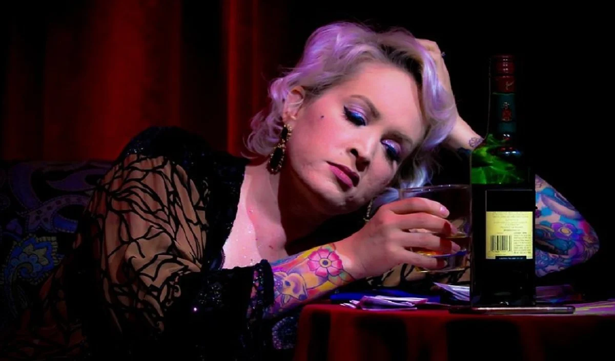 शराब का नशा होगा डबल! दिल्ली वालों के लिए VIP ठेके खोलने जा रही हैं केजरीवाल सरकार