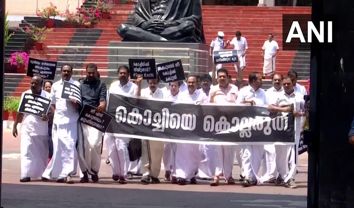 Kerala Assembly: विपक्षी यूडीएफ का हंगामा, कार्यवाही अस्थायी रूप से स्थगित