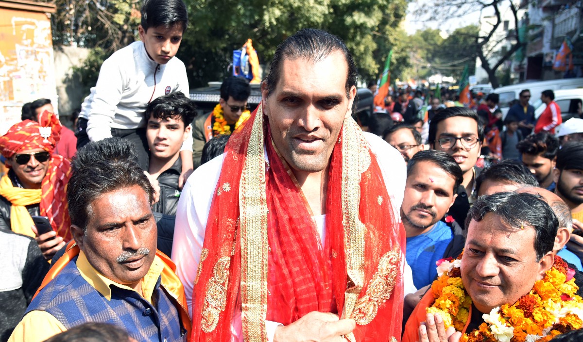 विश्व प्रसिद्ध द ग्रेट खली हुए भाजपा में शामिल प्रधानमंत्री नरेंद्र मोदी को बताया अपना प्रेरणा स्रोत