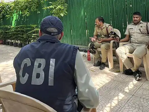 CBI आज मनीष सिसोदिया का खुलवाएगी बैंक लॉकर