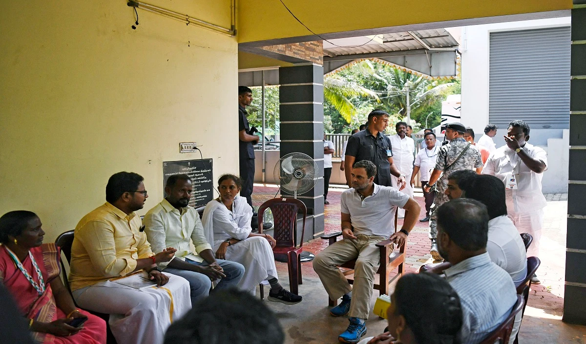 भारत जोड़ी यात्रा के दौरान किसानों से मिले राहुल गांधी सुनी समस्याएं