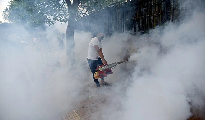 डेंगू के प्रकोप की अनदेखी करना बेहद घातक साबित हो सकता है