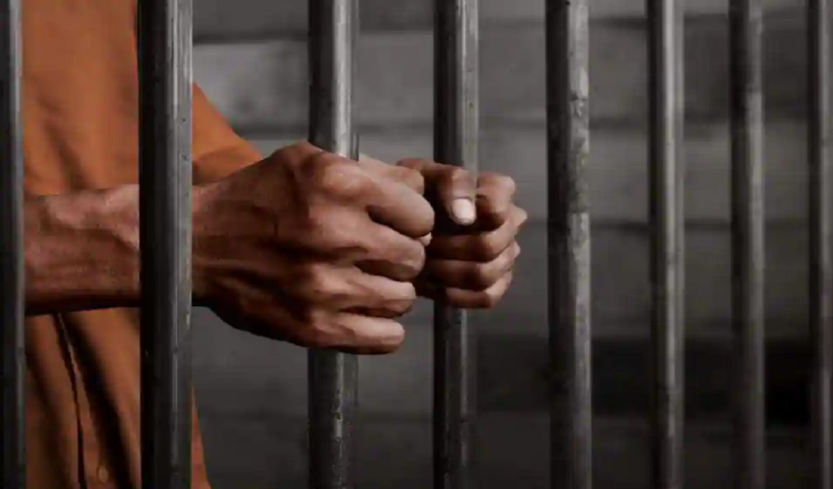 उम्रकैद की सजा काट रहे सभी 11 दोषी गुजरात सरकार की क्षमा नीति के तहत रिहा