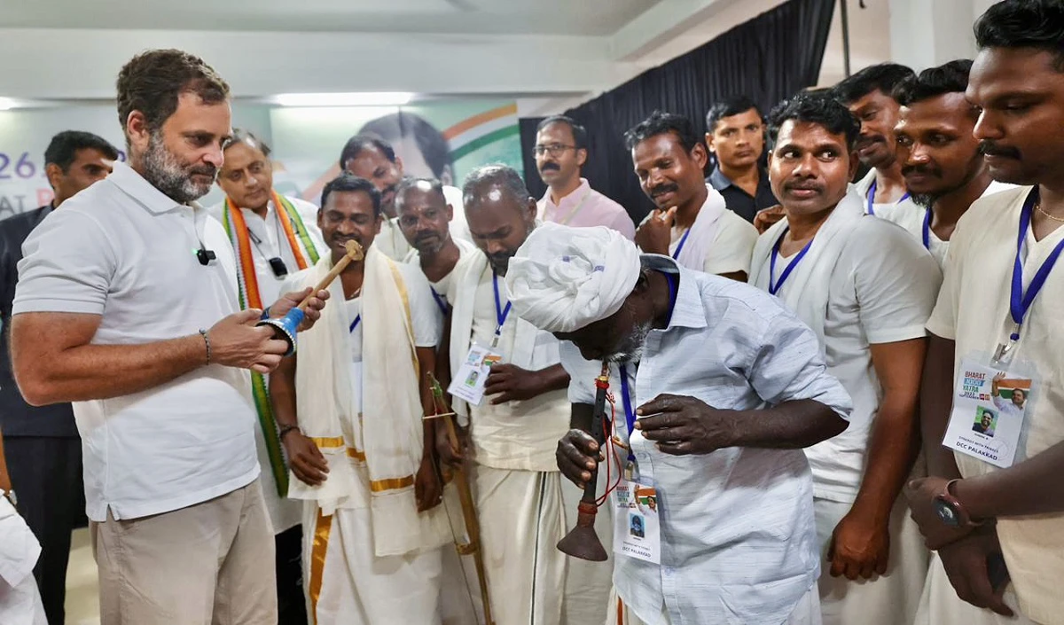 राहुल गांधी ने पालक्काड में आदिवासी समुदाय के प्रतिनिधियों से की मुलाकात