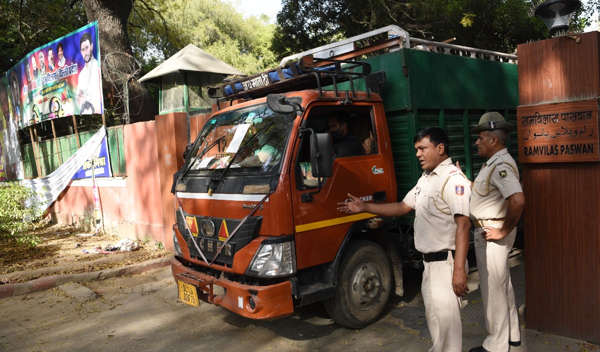सरकार ने रामविलास पासवान को आवंटित बंगले को खाली कराने की प्रक्रिया शुरू की