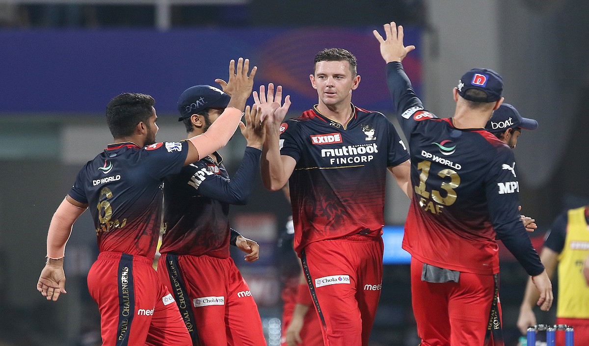 RCB ने लखनऊ को 18 रन से हराया जोश हेजलवुड ने चटकाए 4 कीमती विकेट