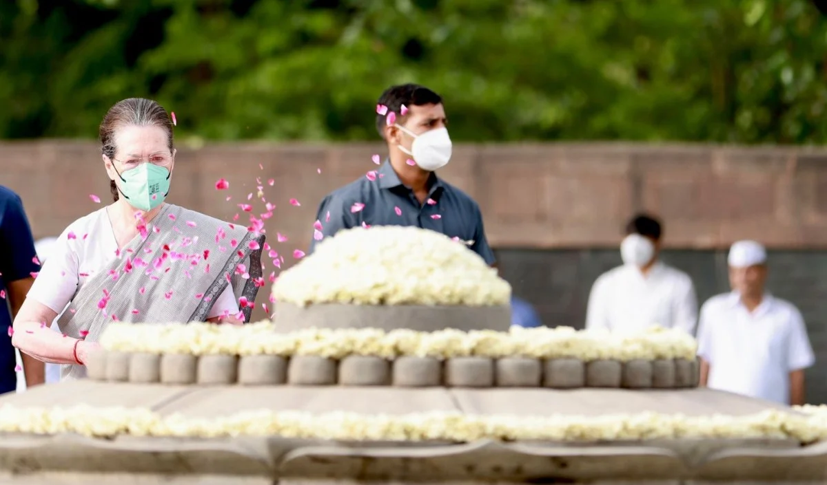 पूर्व प्रधानमंत्री राजीव गांधी की पुण्यतिथि सोनिया गांधी कांग्रेस नेताओं सहित पीएम मोदी ने दी श्रद्धांजलि