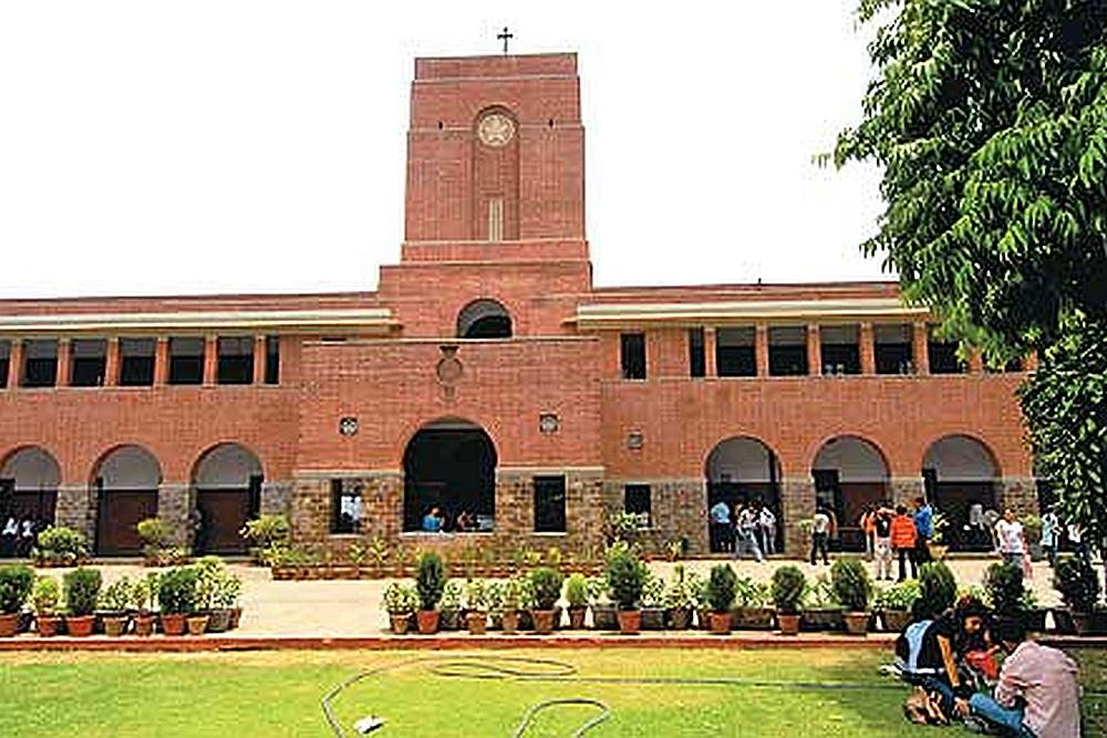 New Delhi: दिल्ली के St Stephens College की प्रोफेसर तसनीम सुहरावर्दी का निधन