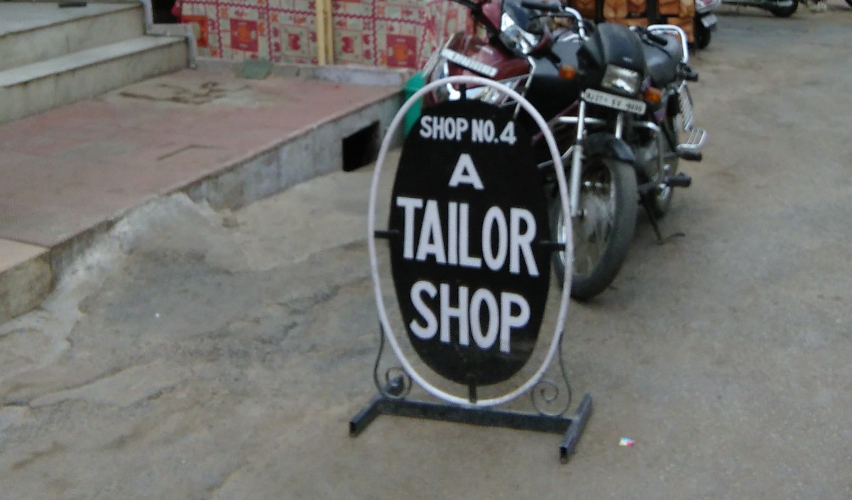 आलोचना के बीच 32 वरिष्ठ पुलिसकर्मियों का किया गया तबादला