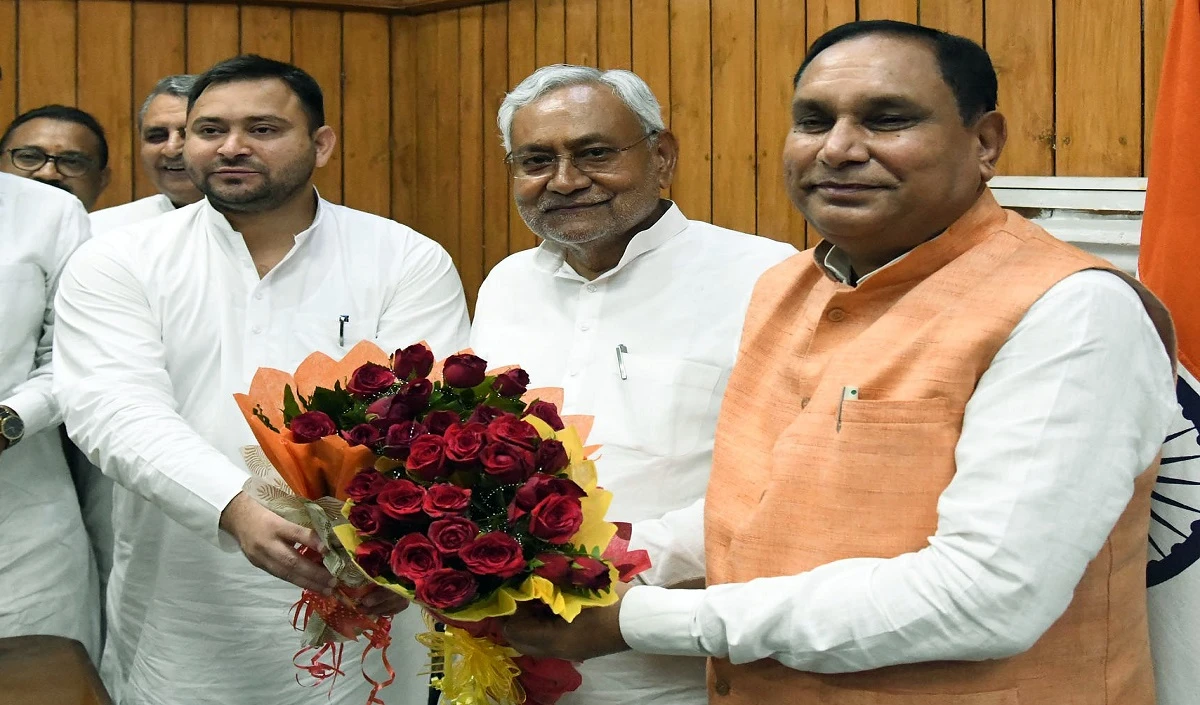 बिहार में नवगठित महागठबंधन सरकार ने विश्वास मत हासिल किया भाजपा का बहिर्गमन