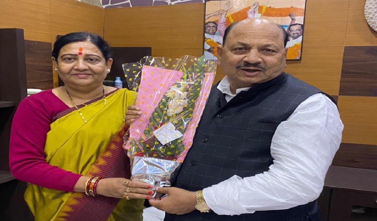 वीणा देवी: कद्दावर नेता रघुवंश प्रसाद सिंह को हराकार बनी सांसद पति भी हैं MLC