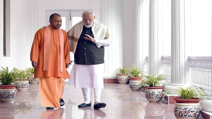  पूर्वांचल के रण में मिली बीजेपी को बड़ी जीत एसपी के चक्रव्यूह को भेदने में सफल हुई पीएम मोदी और सीएम योगी की जोड़ी
